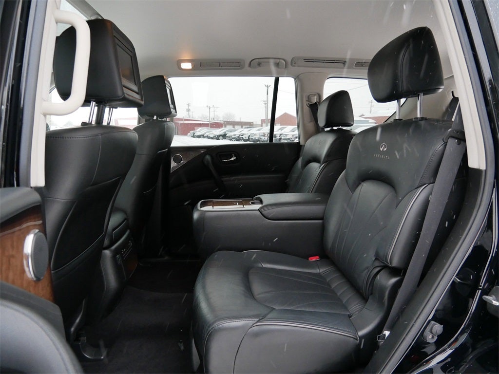 2013 INFINITI QX56 Base