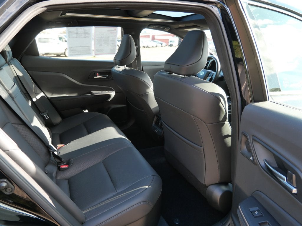 2023 Toyota Crown Platinum