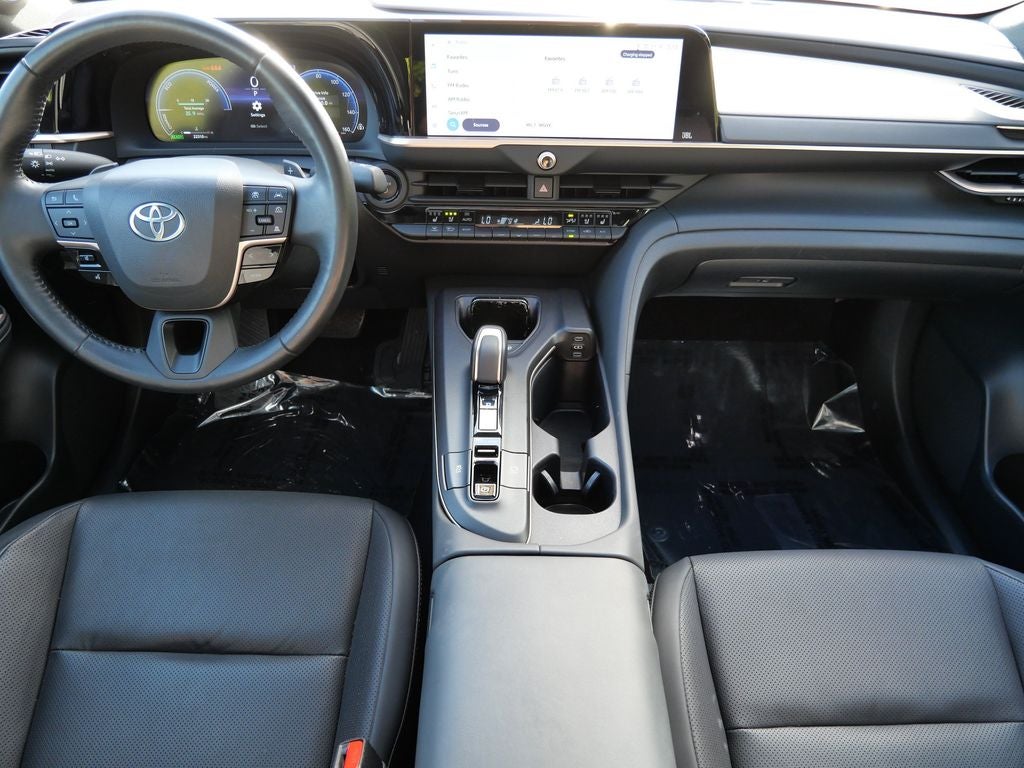 2023 Toyota Crown Platinum
