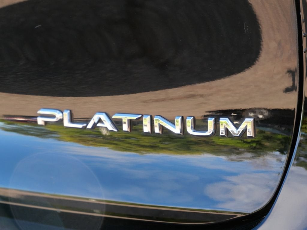 2023 Toyota Crown Platinum