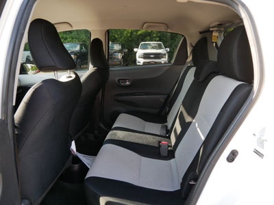2012 Toyota Yaris LE
