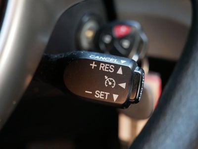 2012 Toyota Yaris LE