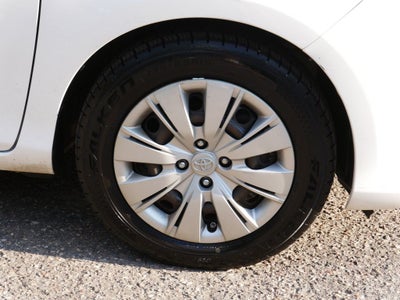 2012 Toyota Yaris LE