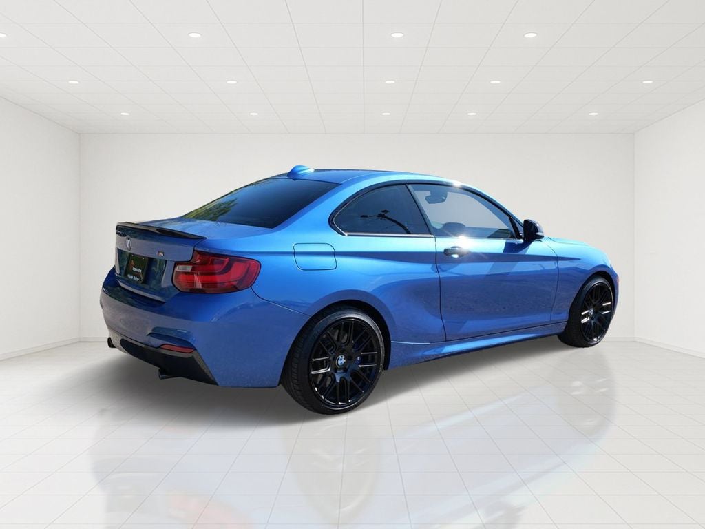 2016 BMW 2 Series M235i xDrive