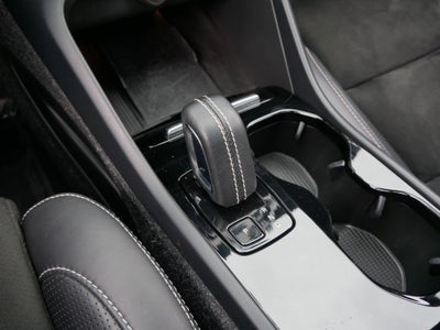 2021 Volvo XC40 Recharge Pure Electric P8