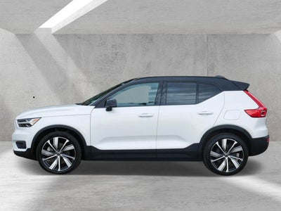 2021 Volvo XC40 Recharge Pure Electric P8