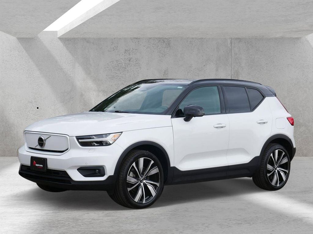 2021 Volvo XC40 Recharge Pure Electric P8