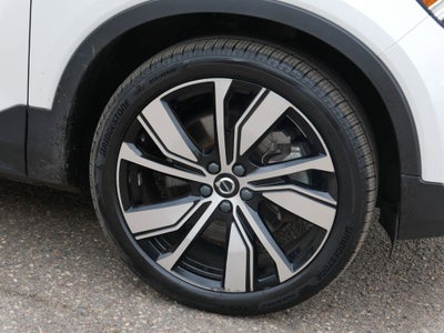 2021 Volvo XC40 Recharge Pure Electric P8