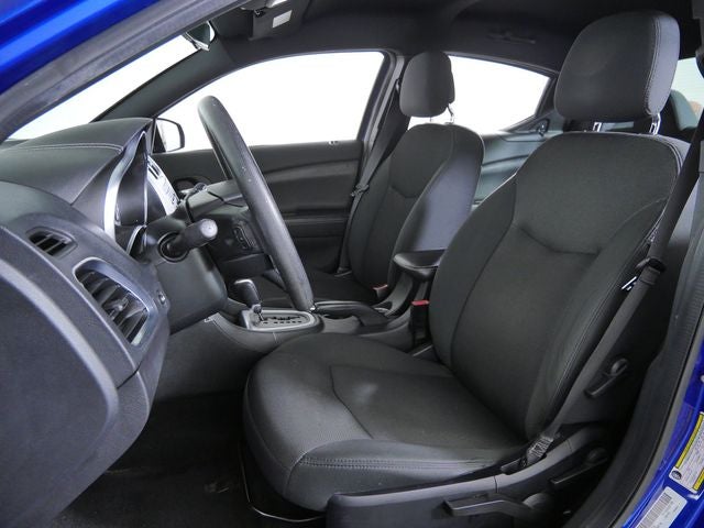 2012 Dodge Avenger SE