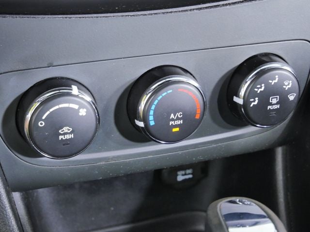 2012 Dodge Avenger SE