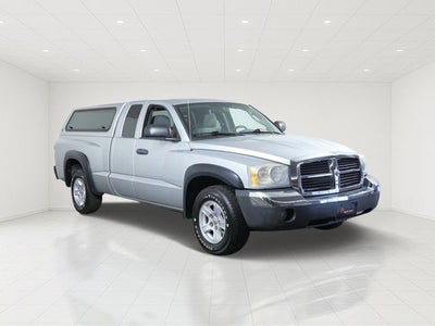 2005 Dodge Dakota SLT 131 WB