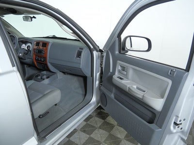 2005 Dodge Dakota SLT 131 WB
