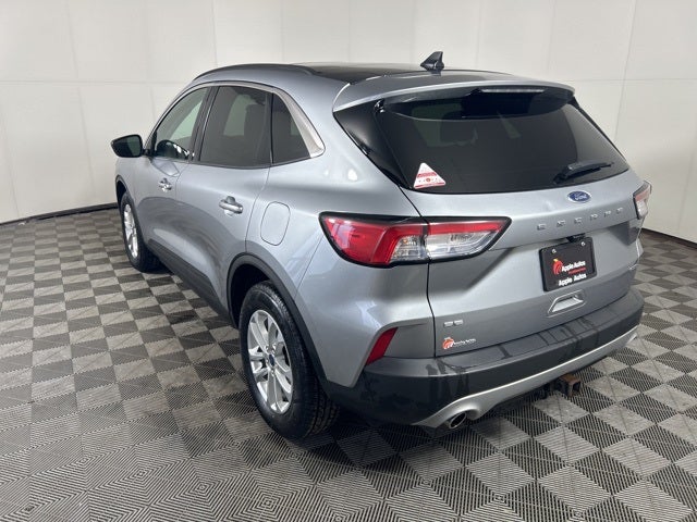 2022 Ford Escape SE Hybrid