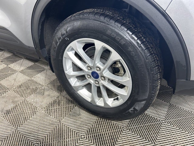 2022 Ford Escape SE Hybrid