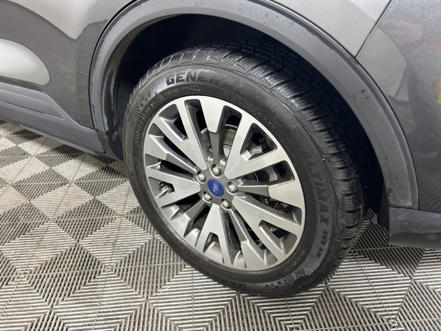 2020 Ford Escape Titanium Hybrid