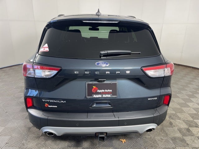 2022 Ford Escape Titanium