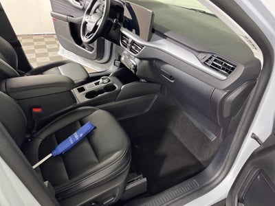 2025 Ford Escape Platinum