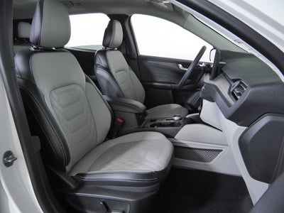 2023 Ford Escape Hybrid Platinum