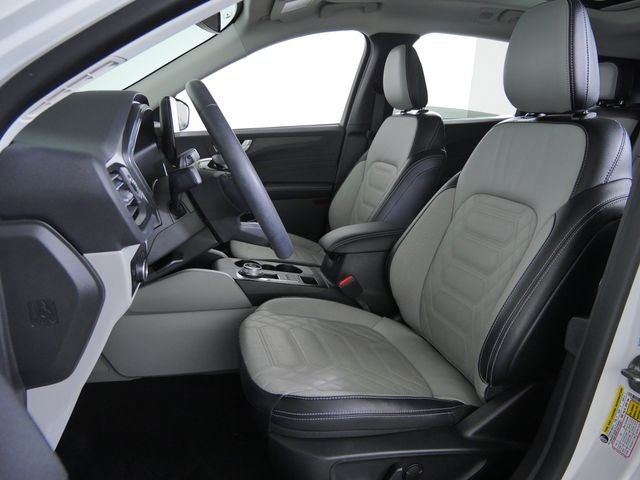 2023 Ford Escape Hybrid Platinum