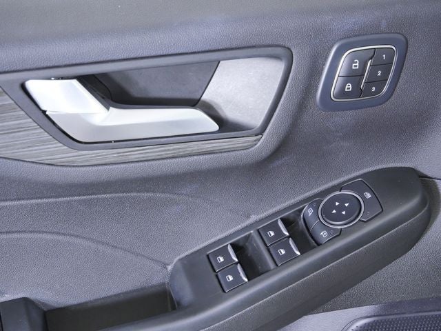 2023 Ford Escape Hybrid Platinum