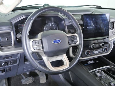 2022 Ford Expedition XLT
