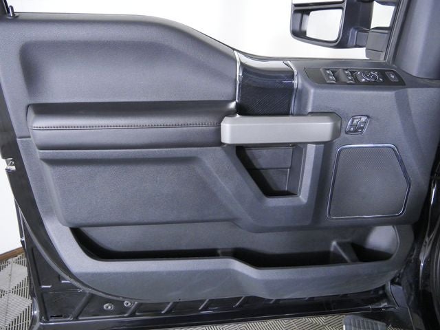 2022 Ford F-350SD Platinum
