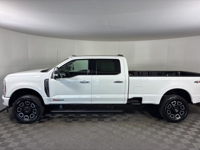 2024 Ford F-350SD Platinum
