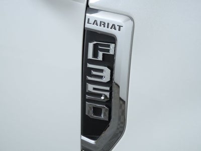 2022 Ford F-350SD Lariat