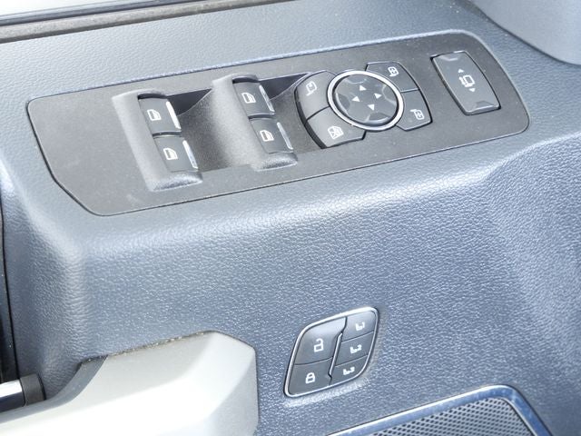 2022 Ford F-350SD Lariat