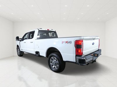 2025 Ford F-350SD Lariat