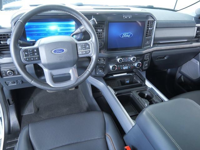 2025 Ford F-350SD Lariat
