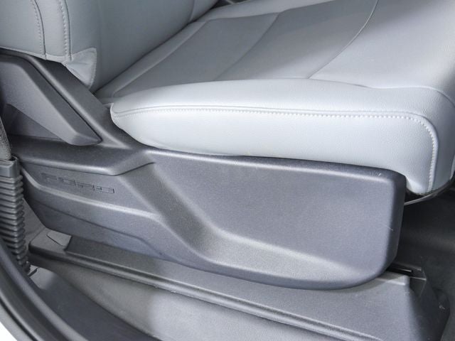 2023 Ford F-150 Lightning Pro