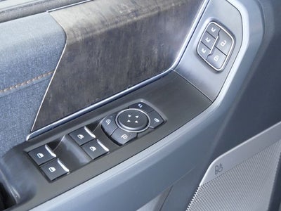 2023 Ford F-150 Lightning Lariat