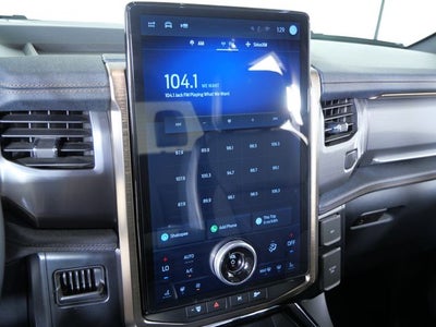 2023 Ford F-150 Lightning Lariat