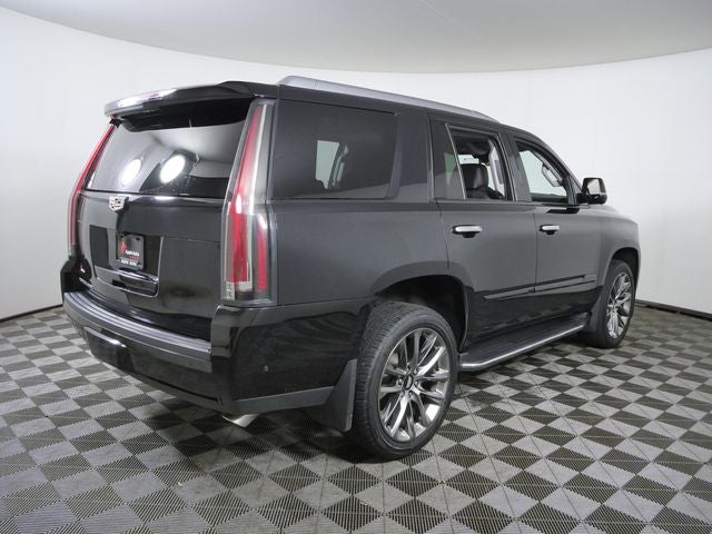 2020 Cadillac Escalade Luxury