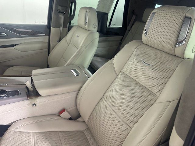 2023 Cadillac Escalade Premium Luxury Platinum