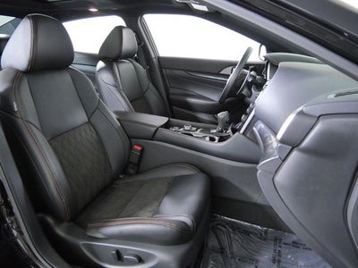 2023 Nissan Maxima SR