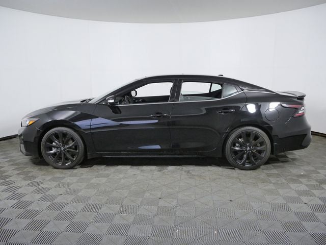 2023 Nissan Maxima SR