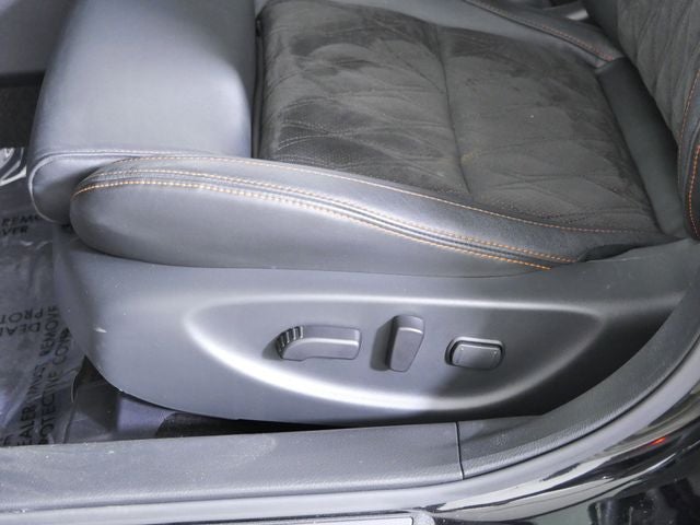 2023 Nissan Maxima SR