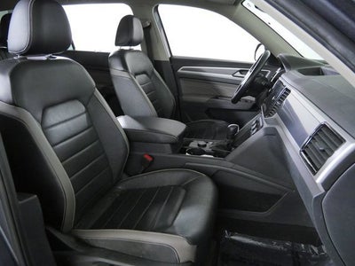 2022 Volkswagen Atlas 3.6L V6 SEL Premium R-Line