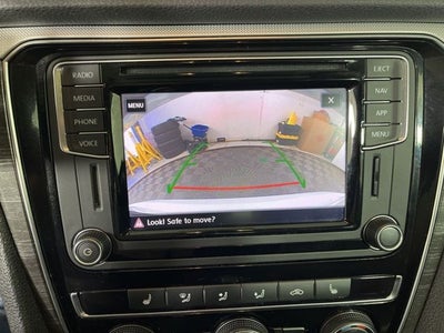 2018 Volkswagen Passat 2.0T SE w/Technology w/Technology