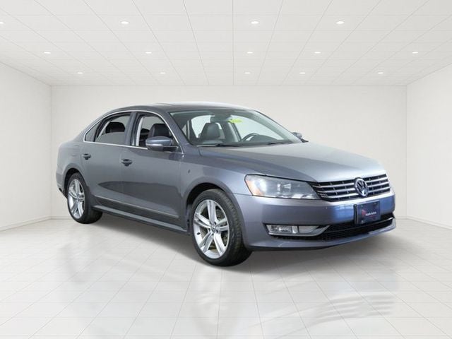 2014 Volkswagen Passat TDI SE w/Sunroof/Nav