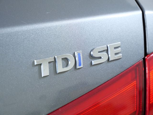 2014 Volkswagen Passat TDI SE w/Sunroof/Nav