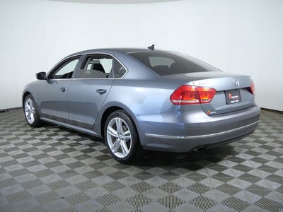 2014 Volkswagen Passat TDI SE w/Sunroof/Nav