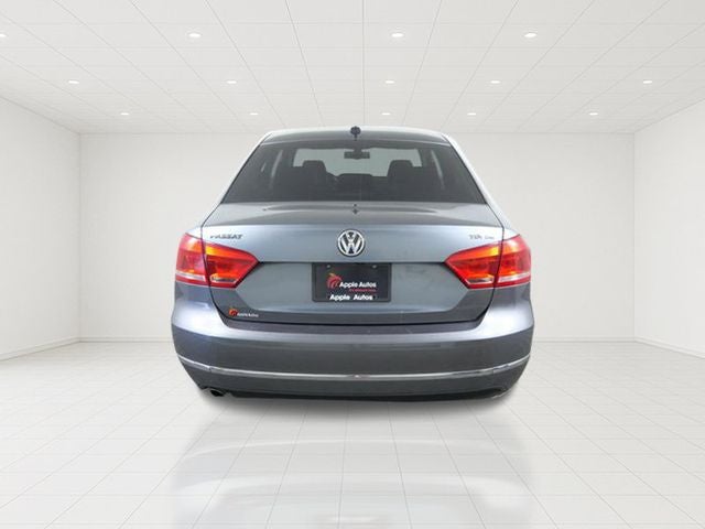 2014 Volkswagen Passat TDI SE w/Sunroof/Nav