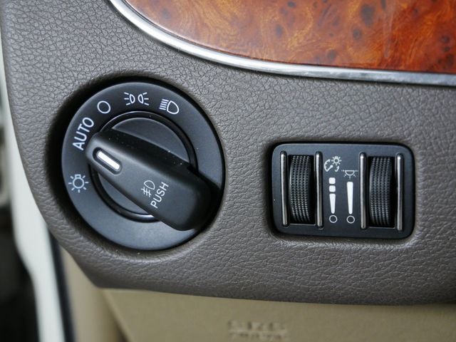 2012 Chrysler Town & Country Touring