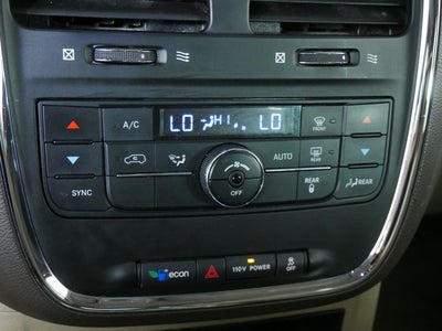 2012 Chrysler Town & Country Touring