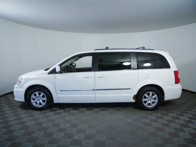 2012 Chrysler Town & Country Touring
