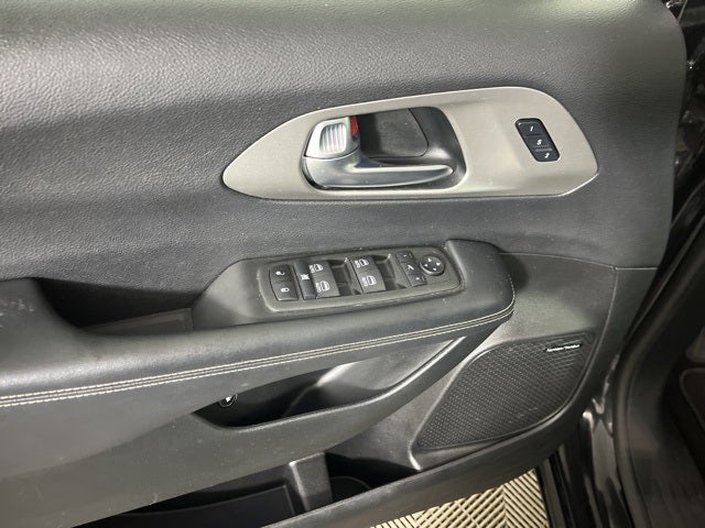 2022 Chrysler Pacifica Hybrid Limited