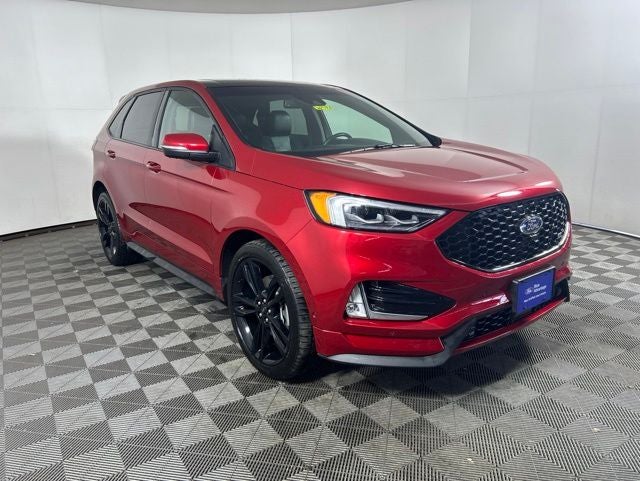 2020 Ford Edge ST